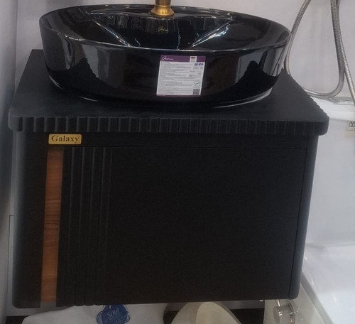 کابین pvc و سنگ مشکی سایز 42*64